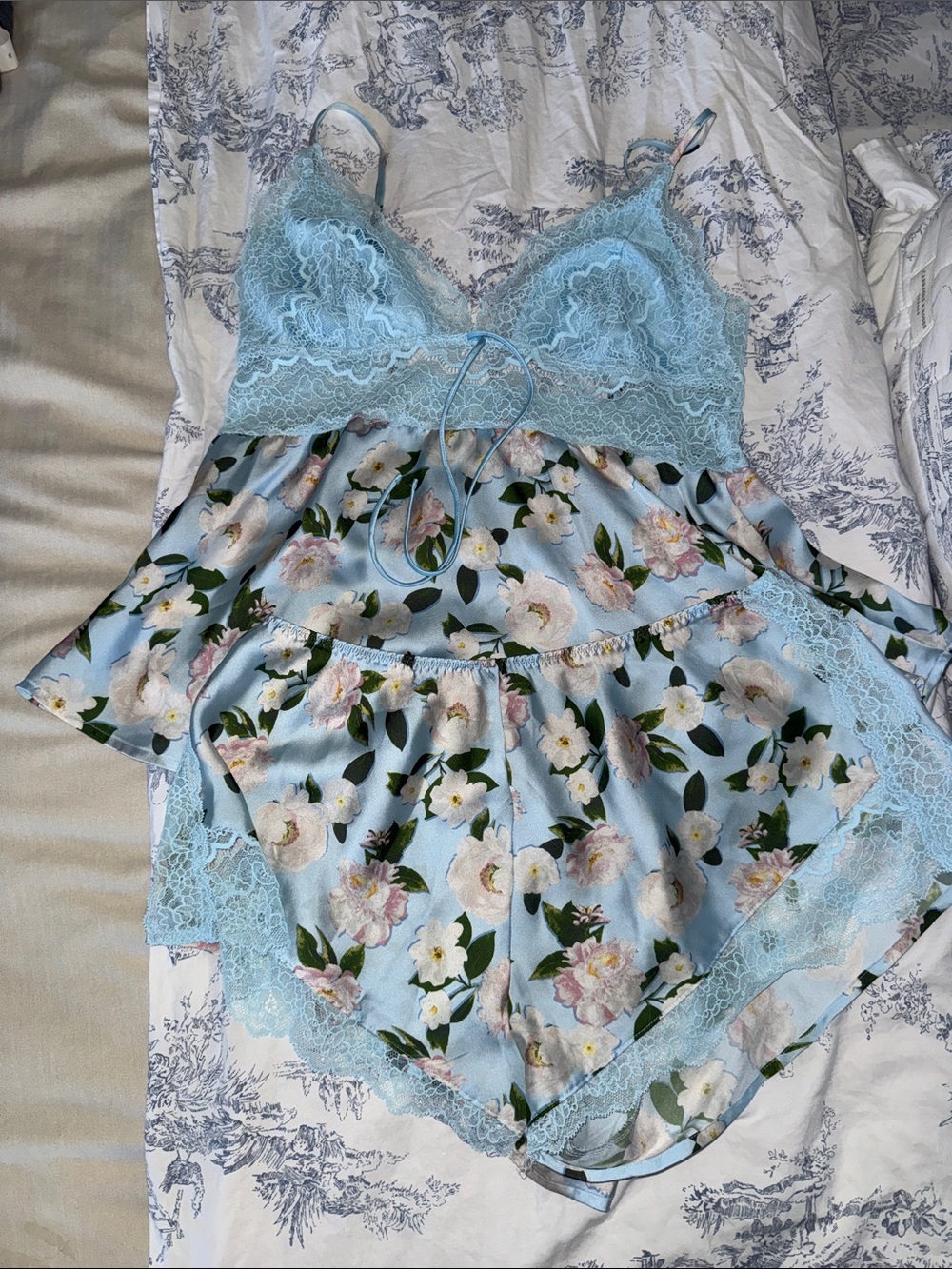Victoria's Secret Light Blue Floral Lace Cami & Shorts Set